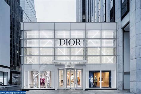 dior exchange policy in store